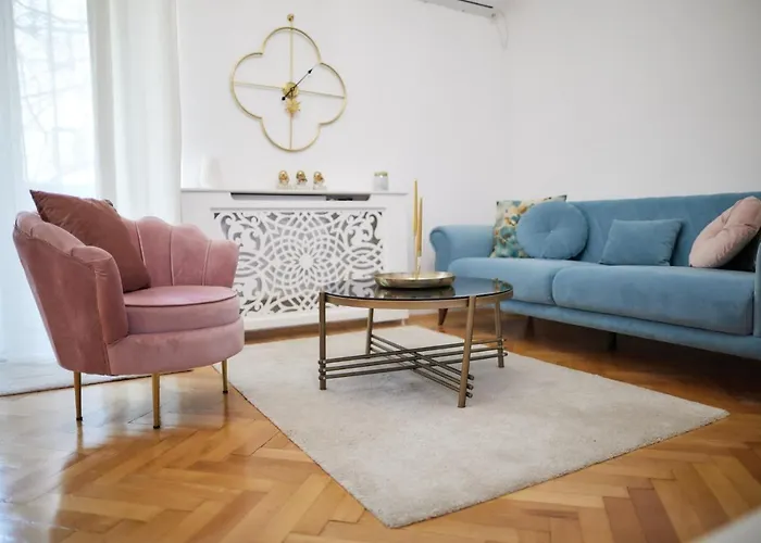 아파트 Cozy In The Center